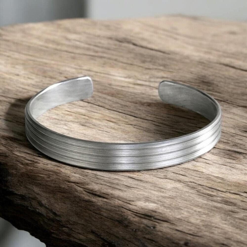 Brushed sterling silver linear pinstripe open cuff bangle bracelet